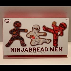 NINJABREAD MEN COOKIE CUTTERS.